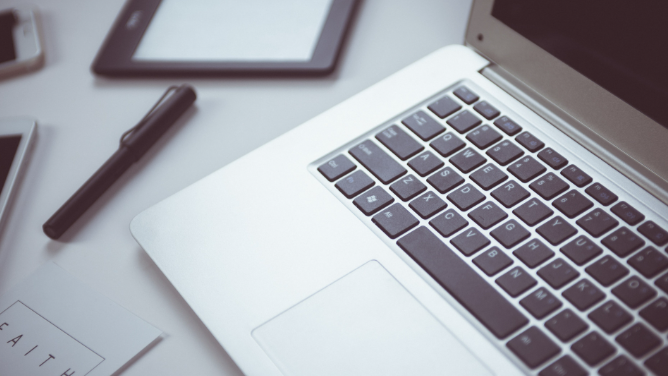 欢迎浏览: 【HFSS教程】李明洋两周学会HFSS