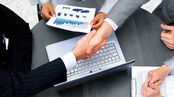 欢迎浏览: CAESES中如何创建复杂的参数化曲面?